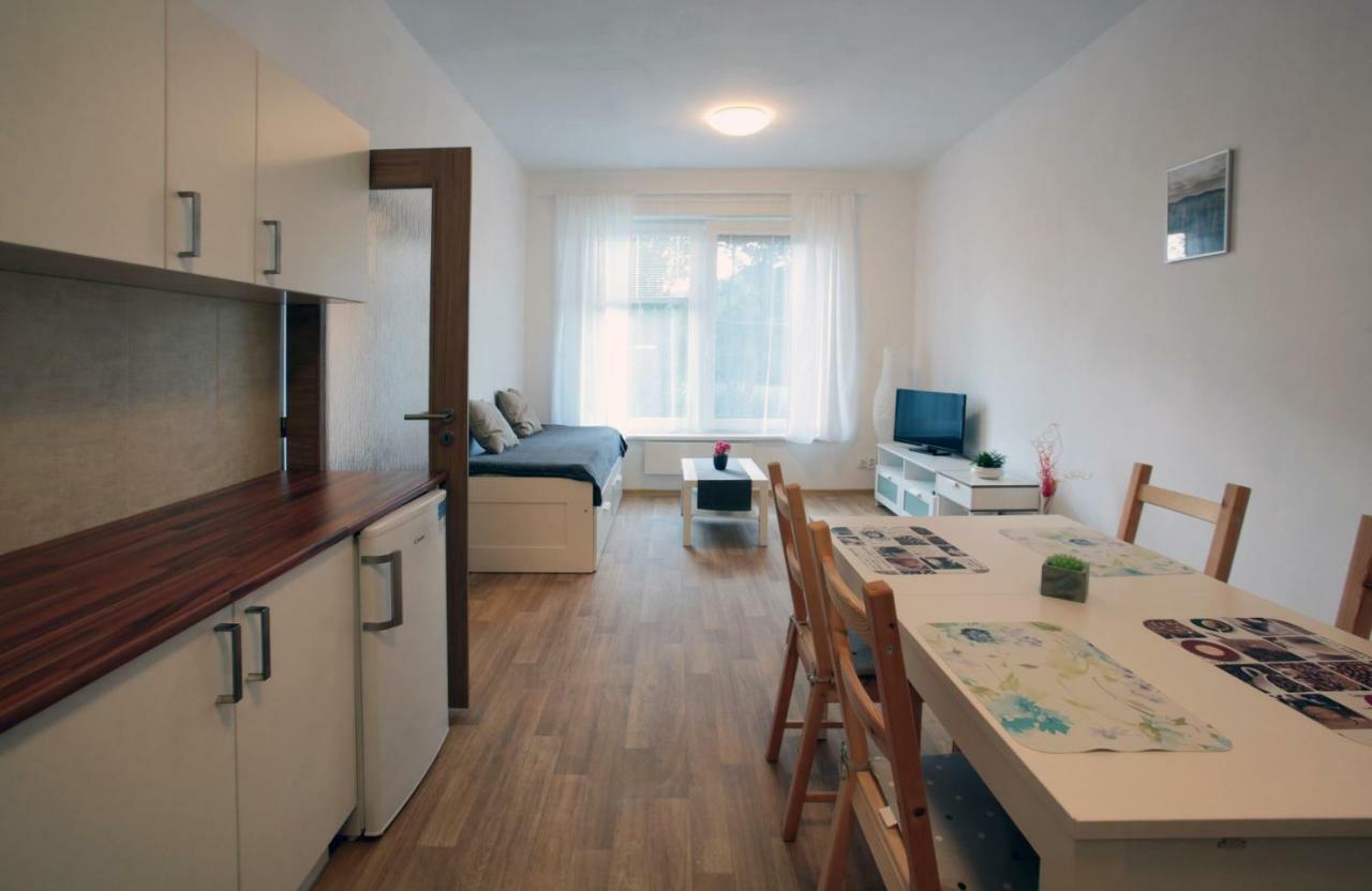 Penzion - Apartments Pod Javorici Horni Dubenky Exterior foto